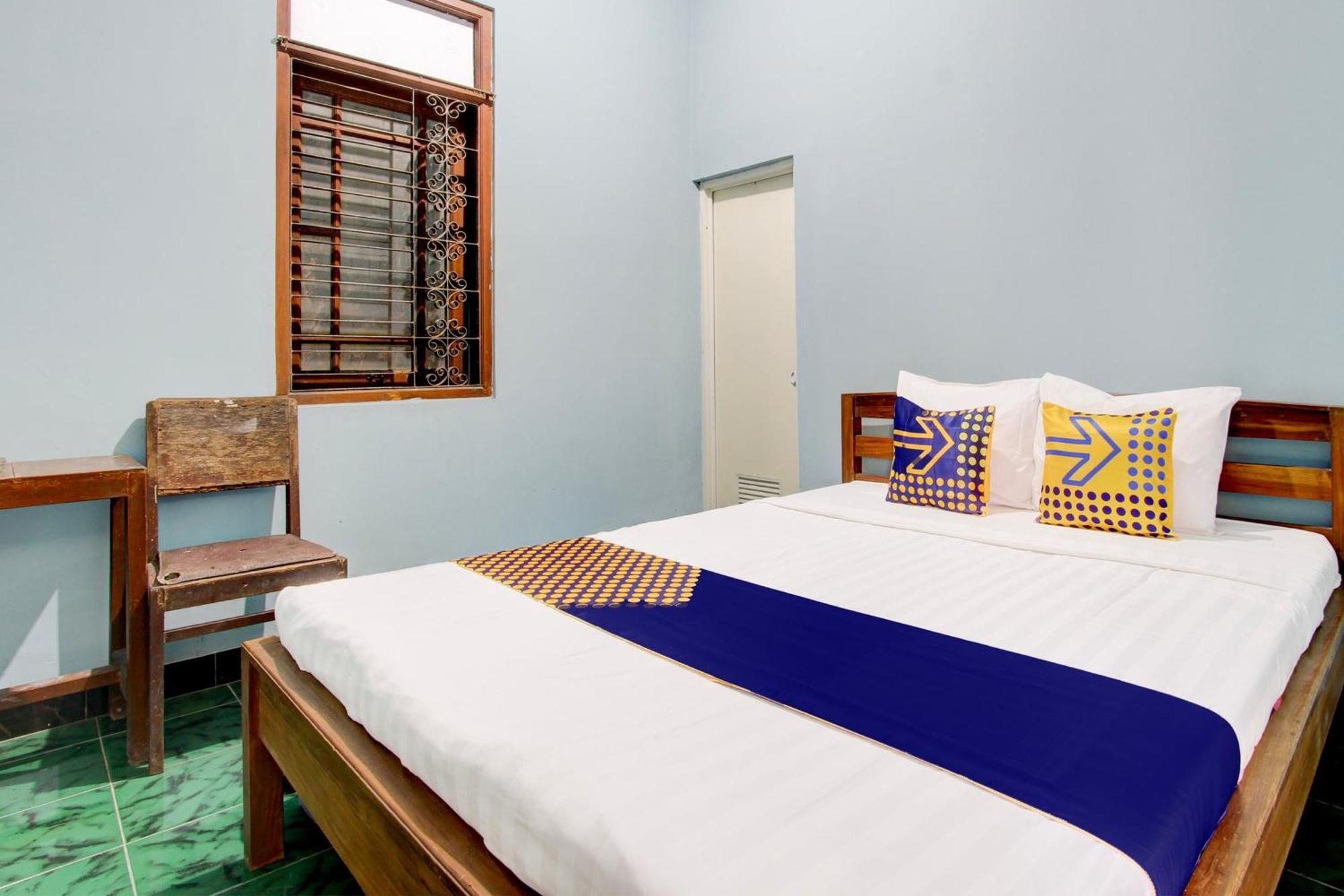 Spot On 94085 Hotel Agung ปูร์โวเคอร์โต ภายนอก รูปภาพ